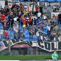 Hinchas de Colo Colo se pegan el show con incidentes ante Peñarol