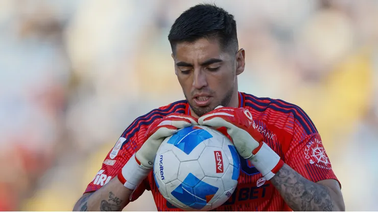 Dura lesión del meta sacudió el inicio de temporada.