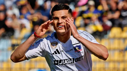 Cepeda se va al fútbol español tras dos años en Colo Colo.