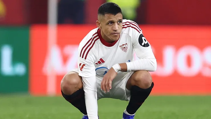 ¿Alexis Sánchez seguirá afuera de las canchas en Sevilla?
