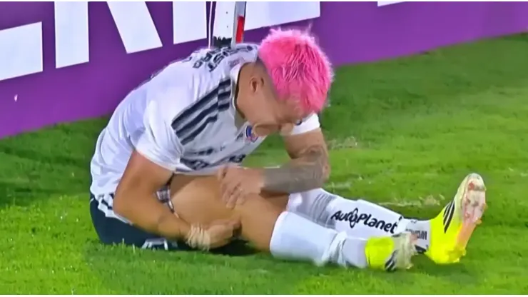 Zavala se lesionó solo al patear un penal insólito.