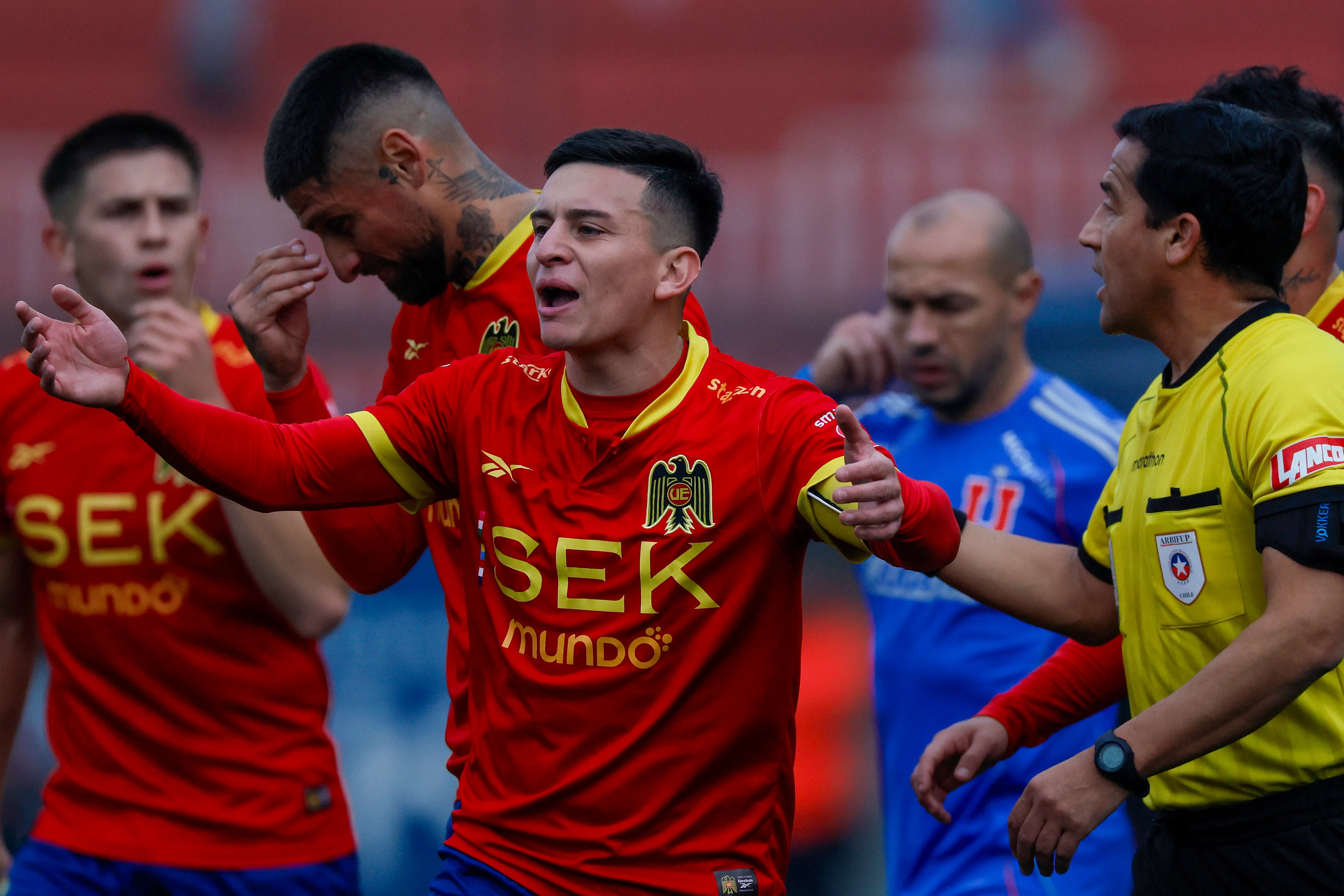 Pablo Aránguiz suena como nuevo jugador de Colo Colo tras la salida de Lucas Cepeda. Foto: Photosport.