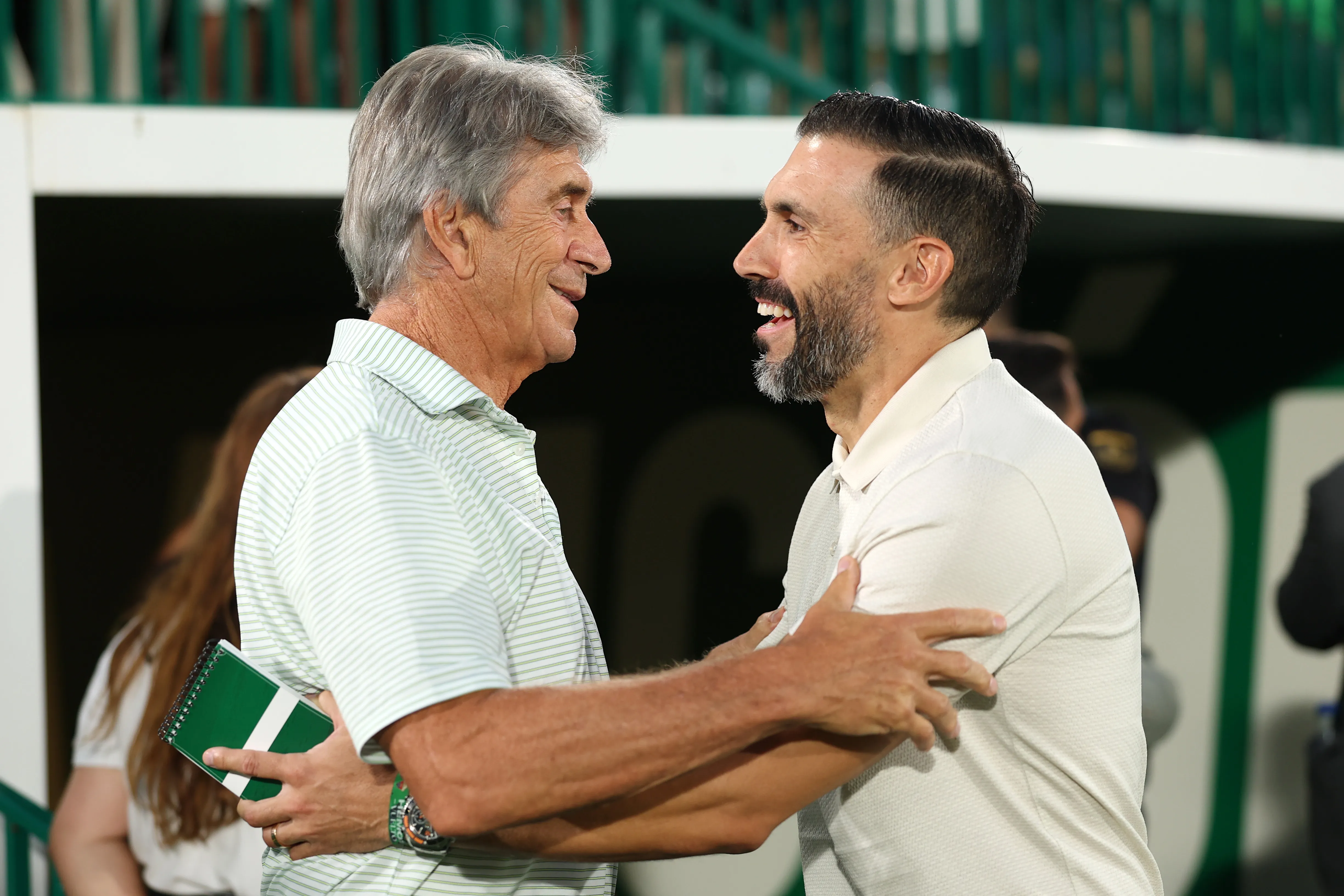 Eder Sarabia, técnico del Elche, fue parte importante para la llegada de Lucas Cepeda desde Colo Colo. Foto: Getty Images.