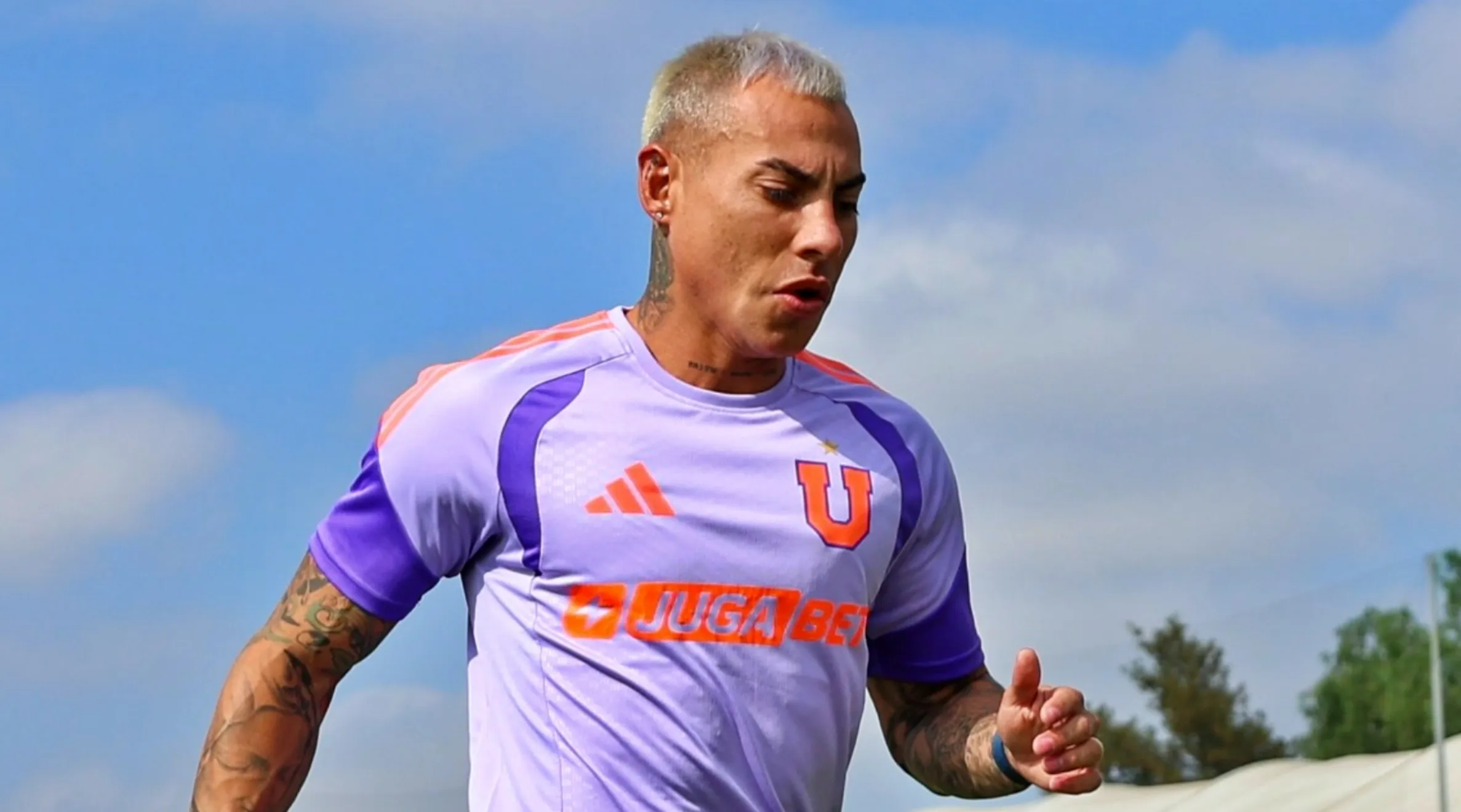 Eduardo Vargas sale del equipo titular de Meneghini. Imagen: U. de Chile