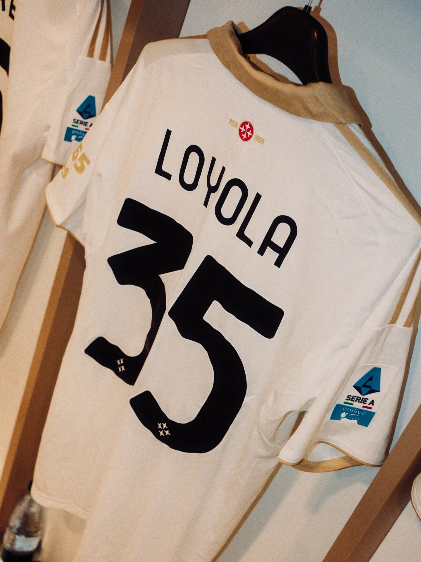 Felipe Loyola no pudo debutar en la Serie A (Pisa SC)