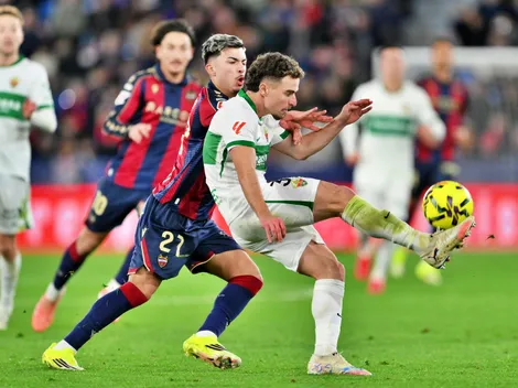 Lejos de Europa y con golazo de chilena: Así recibe Elche a Cepeda