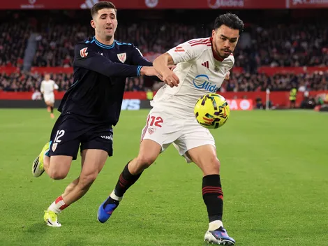 ¿Coincidencia? Suazo vuelve a ser titular y Sevilla vuelve a ganar