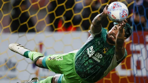 Mono Sánchez atajó dos penales ante UC.