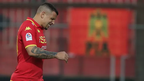 Tanto el DT como el gerente general de Unión Española contaron varios detalles de la vuelta de Vecchio.