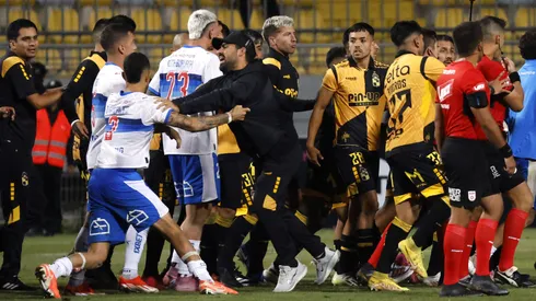 Trifulca en el final de la Supercopa.