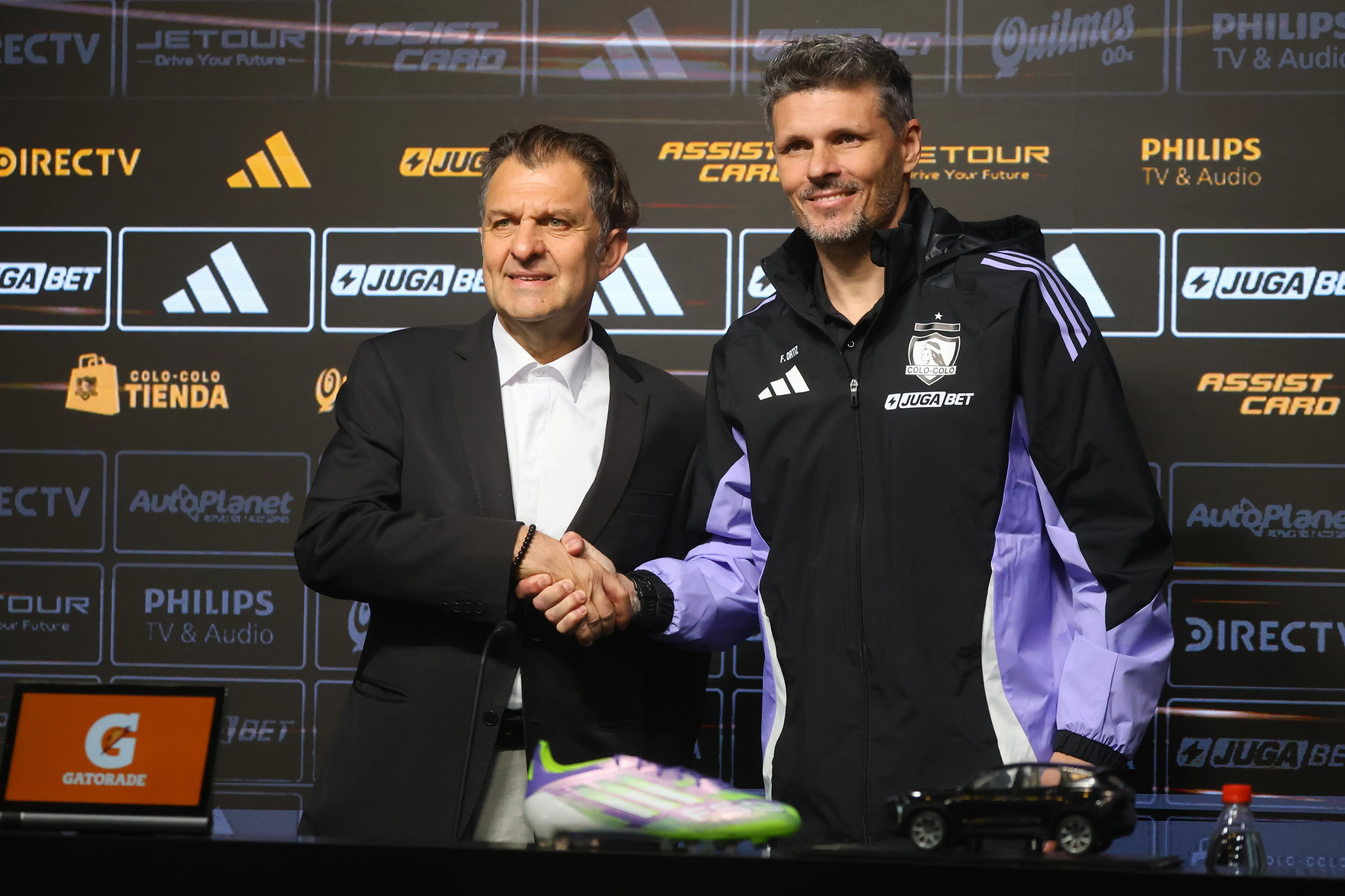 Aníbal Mosa espera darle en el gusto a Fernando Ortiz. Foto: Jonnathan Oyarzun/Photosport