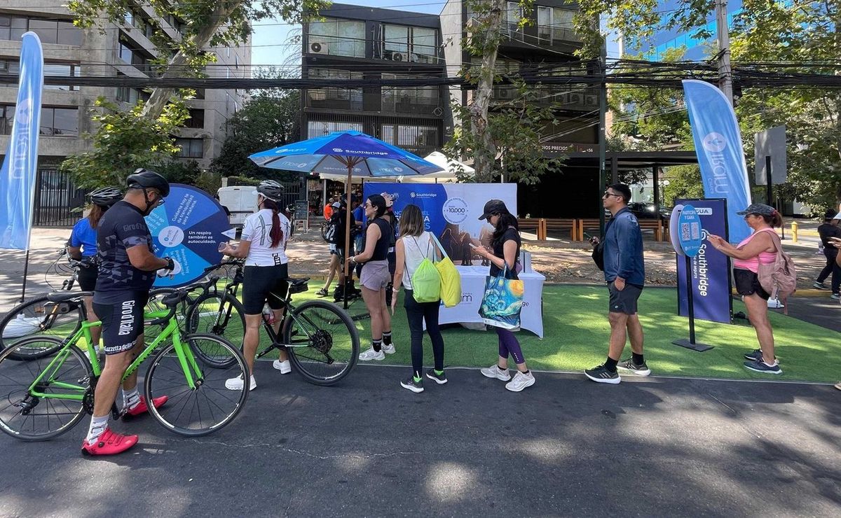 “No toma vacaciones”: La campaña en la Ciclorecreovía que busca concientizar sobre el cáncer de piel
