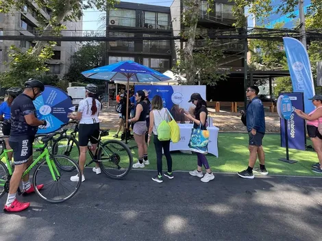 La activación urbana que acompaña a los deportistas durante el verano
