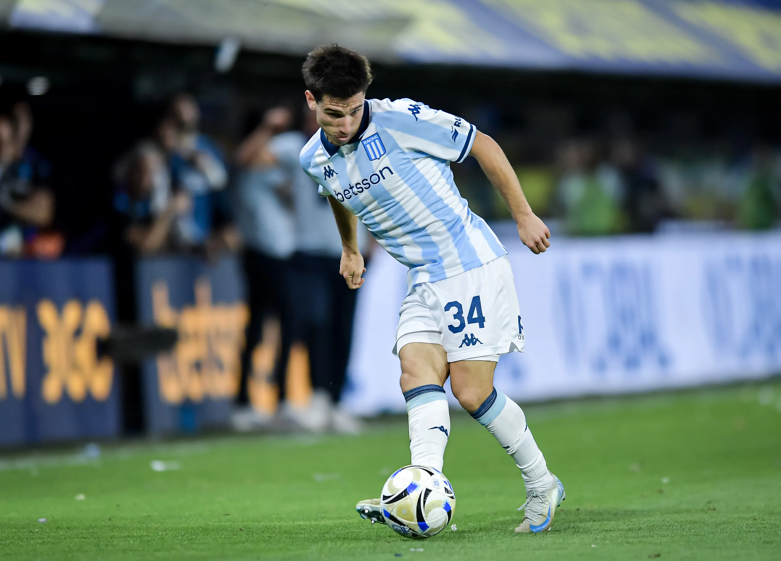 Facundo Mura dejó Racing Club, donde llegó en enero de 2022 desde Estudiantes de La Plata. (Marcelo Endelli/Getty Images).
