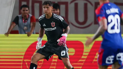 Ignacio Sáez comparte la alegría de su debut con la U.