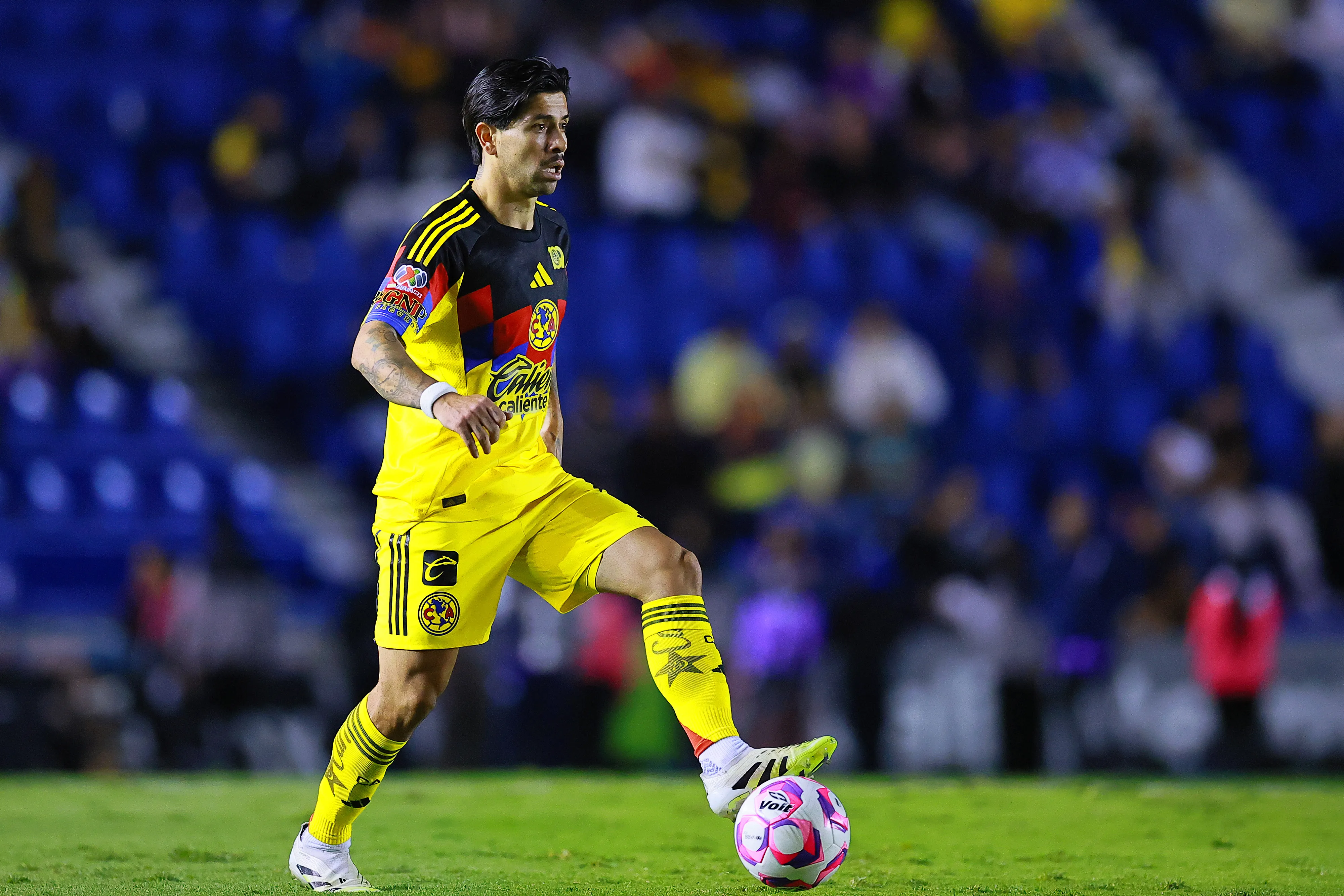 Víctor Dávila no tiene muchas ganas de dejar México y llegar a Colo Colo. | Foto: Getty Images.