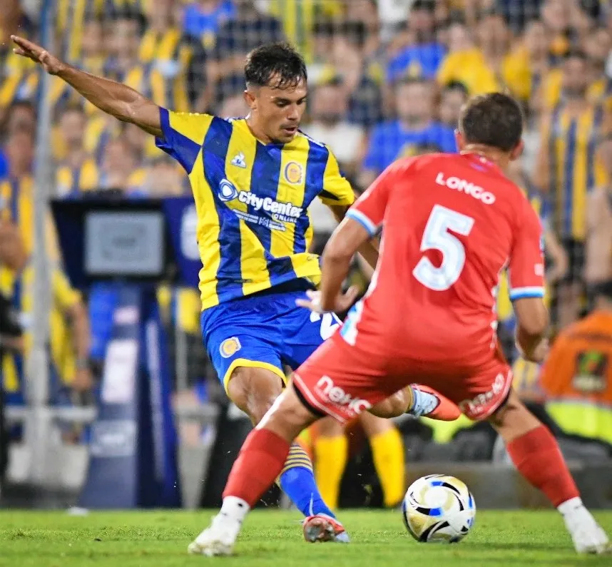 Rosario Central fue duramente criticado tras su debut en Argentina. | Foto: Rosario Central.