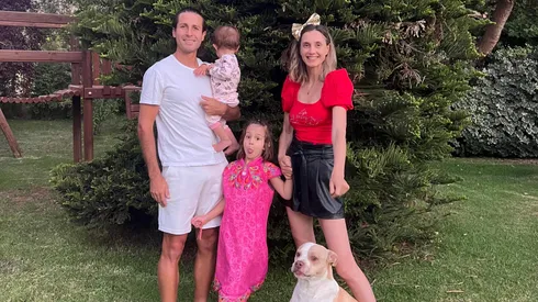 Matías Rubio junto a su familia