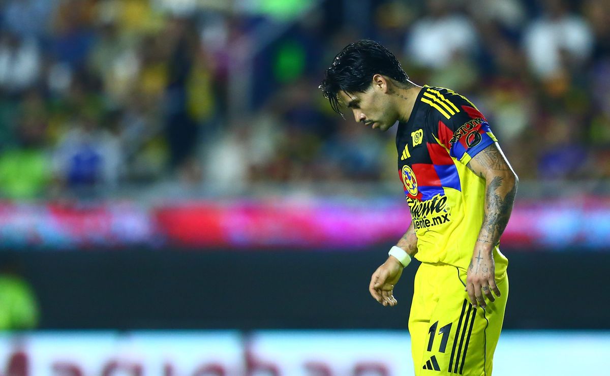 “Es imposible que llegue a Colo Colo”: Desde el entorno de Víctor Dávila le bajan el pulgar al Cacique