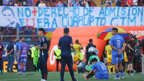 Hinchas de la U reciben derecho de admisión por incidentes ante Coquimbo.