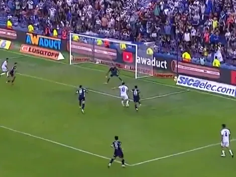 VIDEO: el insólito gol que "se pierde" Valdés mientras lo busca Colo Colo