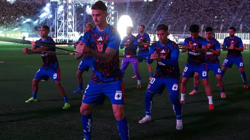 La U cierra su plantel para 2026.