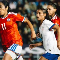 Un "master" en intensidad: La Roja FEM sufre ante la potencia de USA