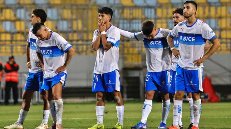 Católica irá por nuevo fichaje tras fracaso en Supercopa.
