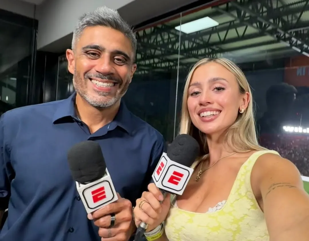 Morena Beltrán hizo historia al comentar fútbol argentino después de 10 años sin que lo hiciera una mujer en TV. | Foto: morenabeltran10