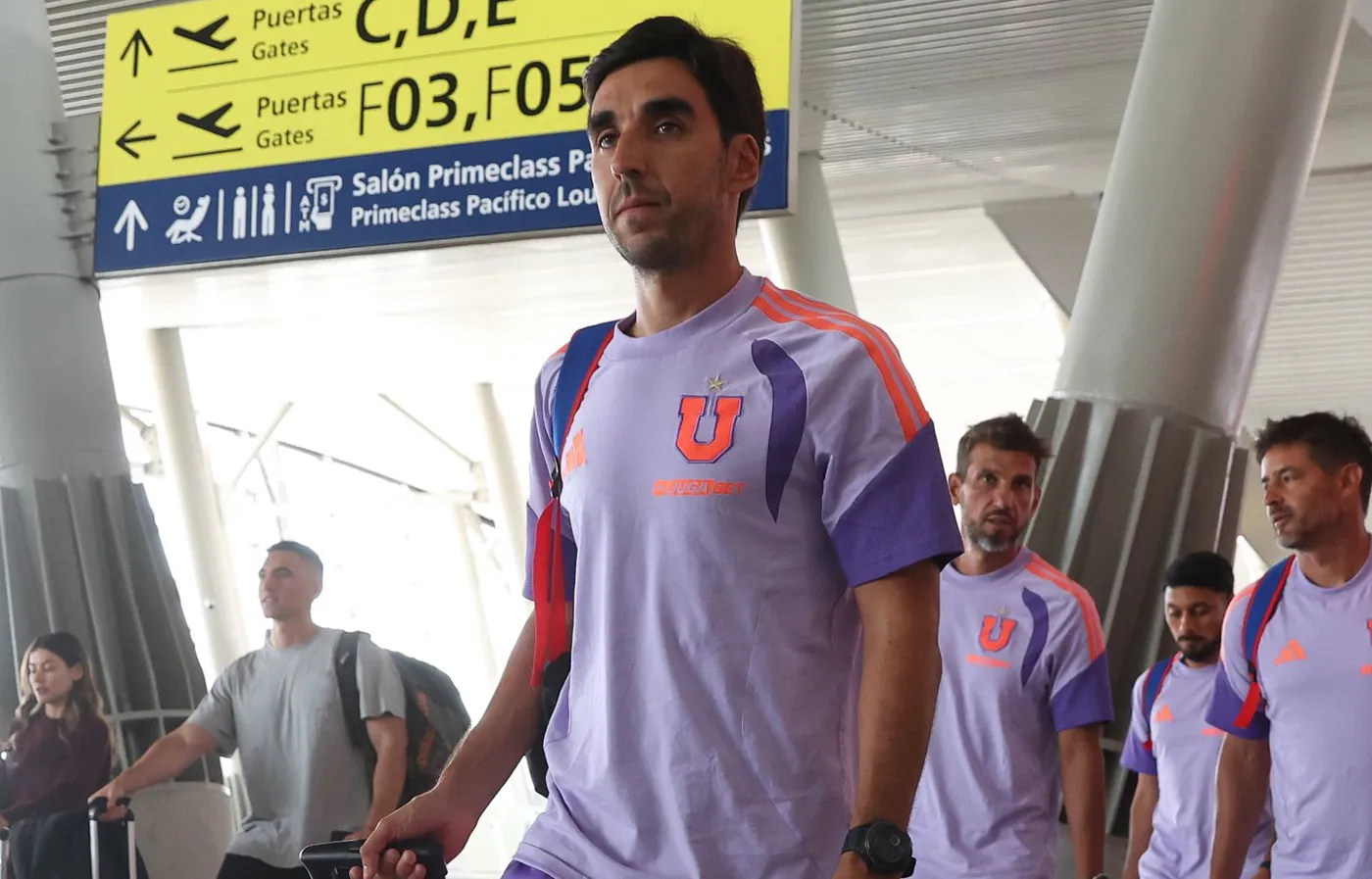 Meneghini corrige su error en Perú y determina una cambio con Assadi en la U.