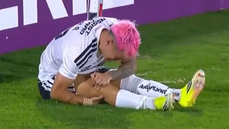 Cristián Zavala sufrió una grave lesión luego de su penal que dio la vuelta al mundo.