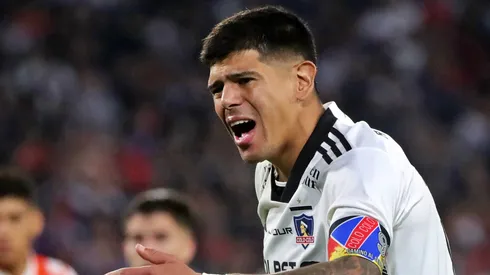 Pavez se va de Colo Colo sin dejarle ni uno al club.