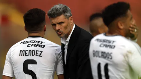 Olmos asegura que el camarín de Colo Colo es un polvorín con Ortiz