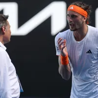 Zverev explota contra Alcaraz en Australia: "Esto es una mier..."