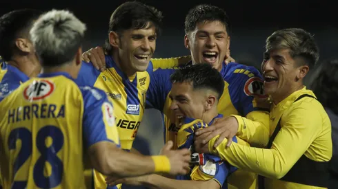 El campanil anunció la llegada de un nuevo refuerzo.