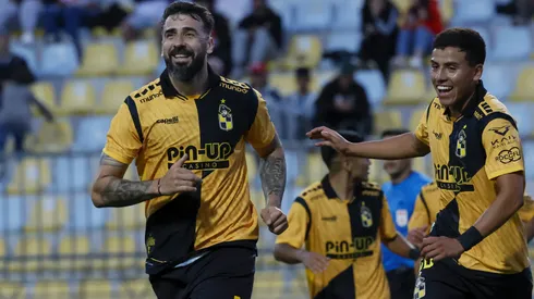 Coquimbo Unido y Deportes Limache se enfrentan en la primera fecha de la Liga de Primera.