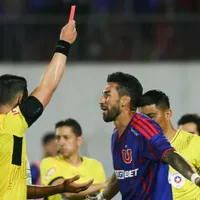 Expulsado a los 20 minutos: El caótico debut del "Gato" Lucero en la U