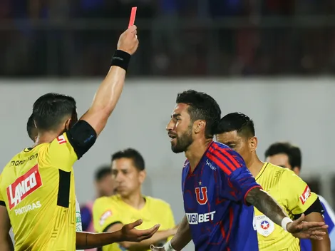 Expulsado a los 20 minutos: El caótico debut del "Gato" Lucero en la U