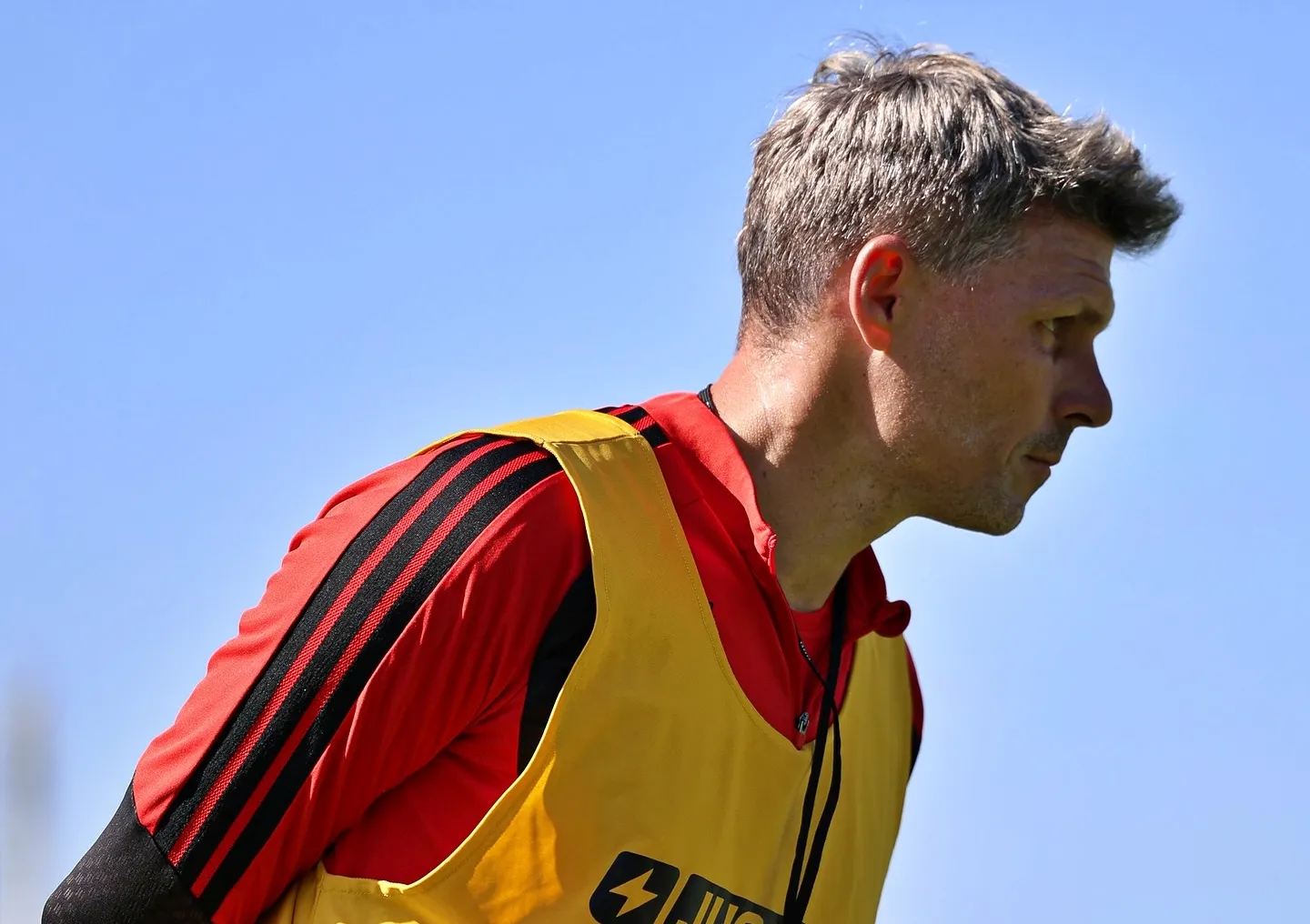 Fernando Ortiz llega a este debut en el torneo sin haber ganado ningún partido en la pretemporada 2026. | Foto: Colo Colo.