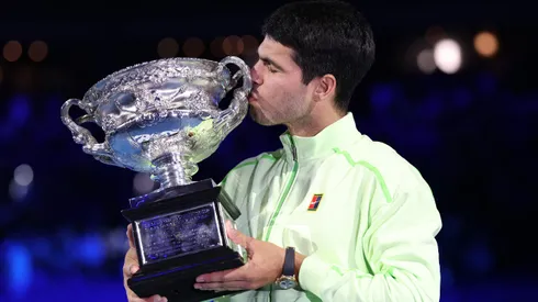 Carlos Alcaraz es el nuevo campeón del Australian Open.