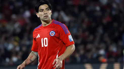 Víctor Dávila suena en Colo Colo, pero es poco posible que llegue.