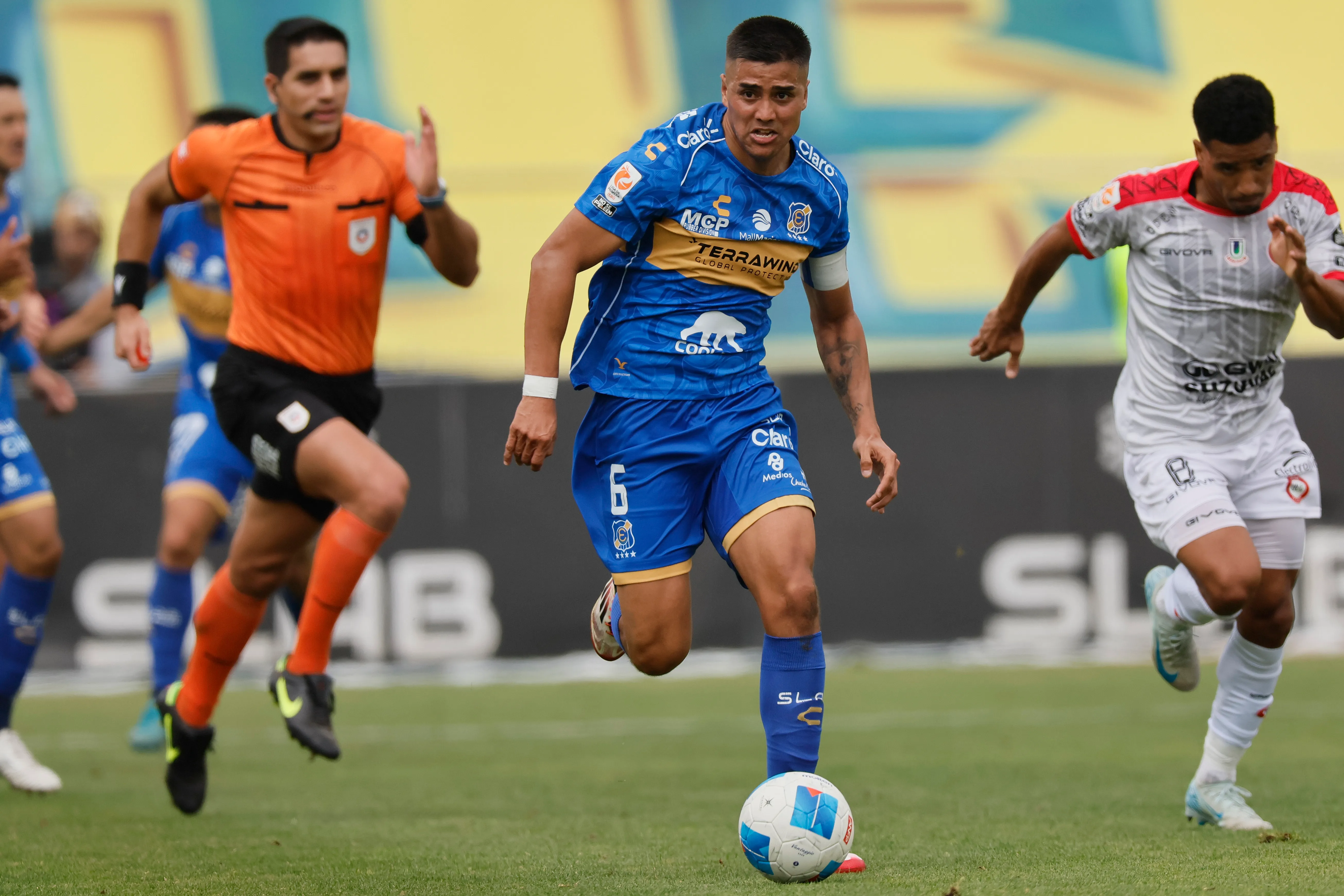 Colo Colo negocia con Álvaro Madrid. Foto: Andres Pina/Photosport