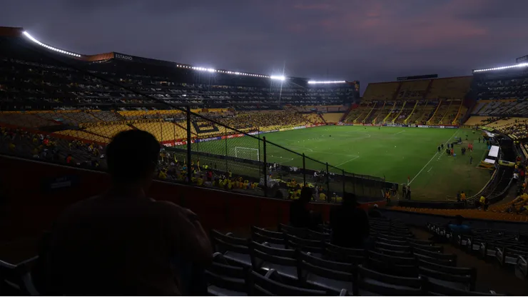 Gran polémica hay en Guayaquil por foto tomada en el estadio de Barcelona