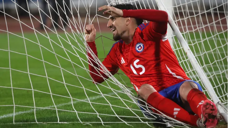 Diego Valdés ha jugado poco en Vélez, pero empieza a dejar destellos de mucha calidad.