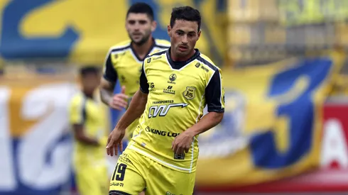 El jugador se despidió de la Primera B y fichó por equipo de Europa.