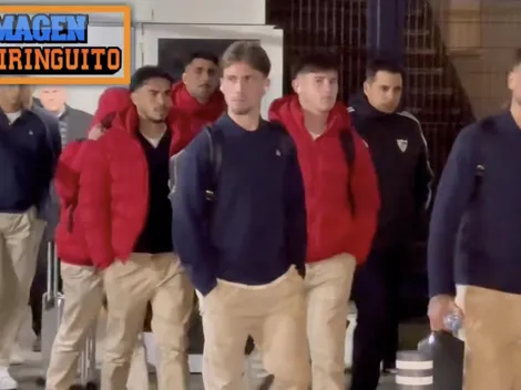 Alexis y Suazo la pasan mal: hinchas del Sevilla reciben con insultos al plantel