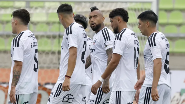Colo Colo busca cerrar su plantel.