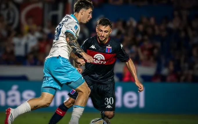 Ante Tigre, Racing perdió su tercer partido seguido