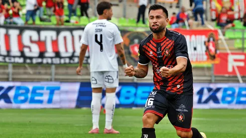 Jean Meneses figura en triunfo de Limache ante Colo Colo.