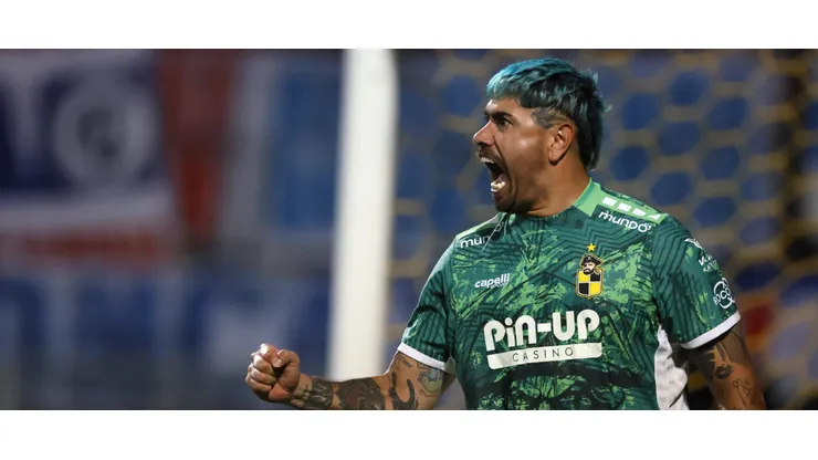Mono Sánchez denunció robo a jugadoras de Coquimbo